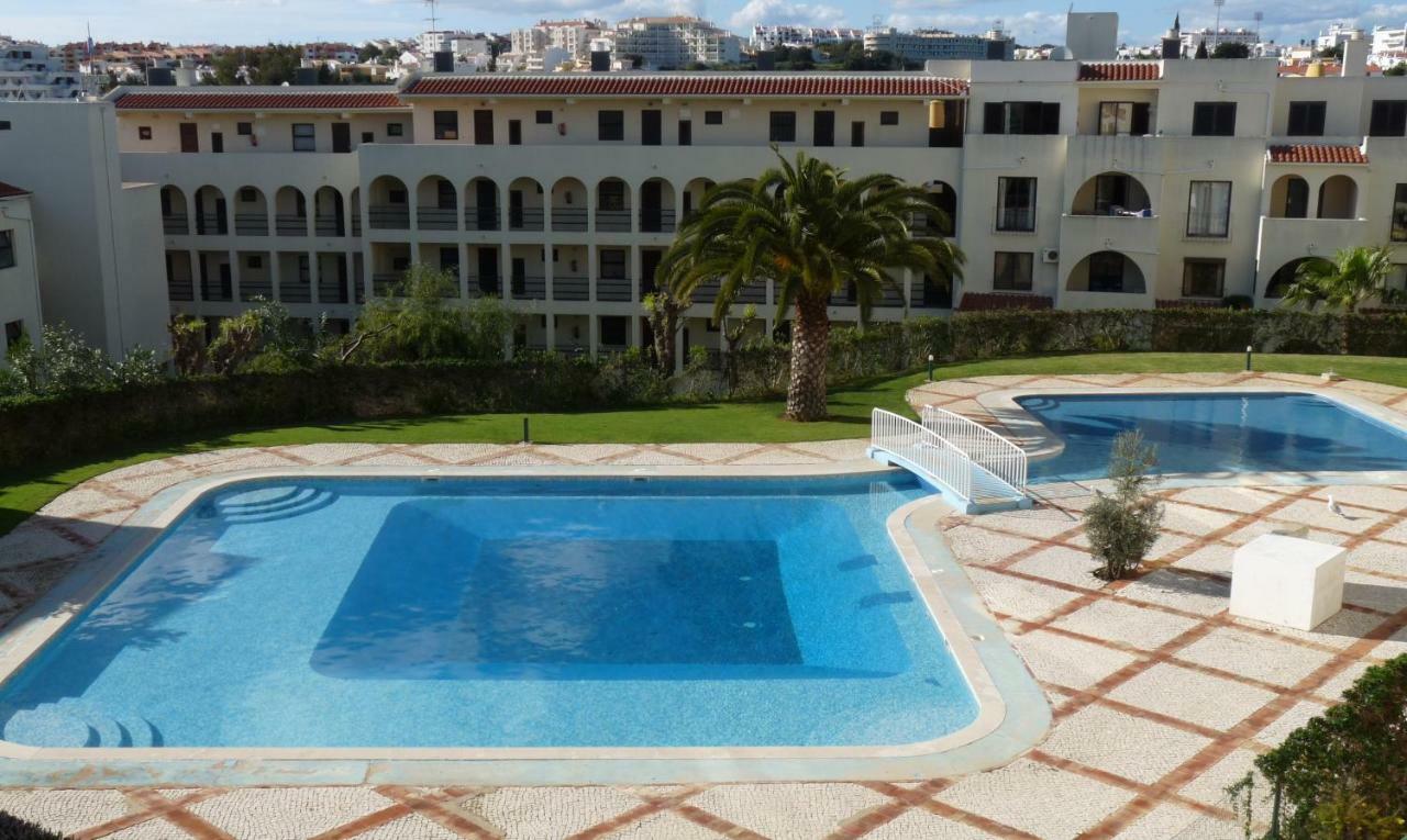 Appartement Apartamento Bem Localizado à Albufeira Extérieur photo